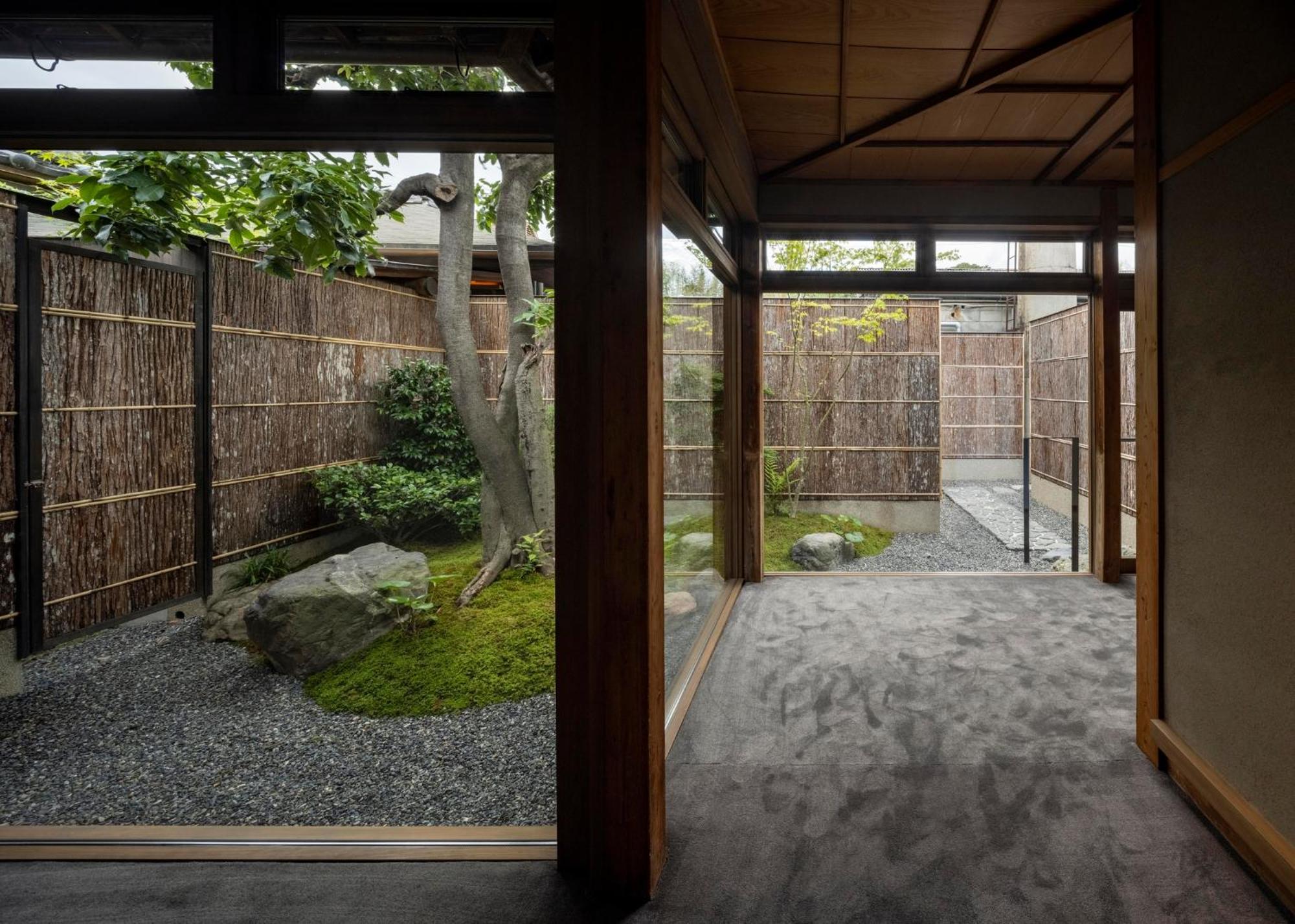 Momoyama Onsen Tsukimikan, Kyoto